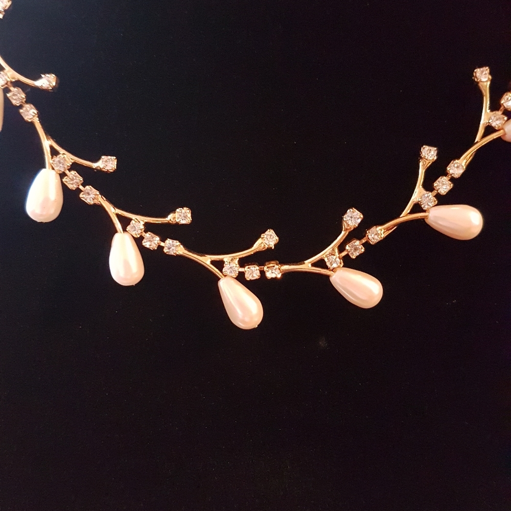 Necklace - Picture 6 of 7